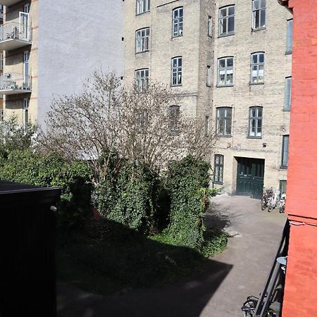 Charming Red Courtyard Apartment Copenhague Exterior foto